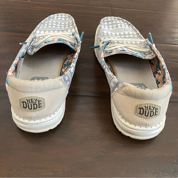 Hey Dude Wendy Boho cool pattern loafers women’s size 8 - Picture 3 of 6